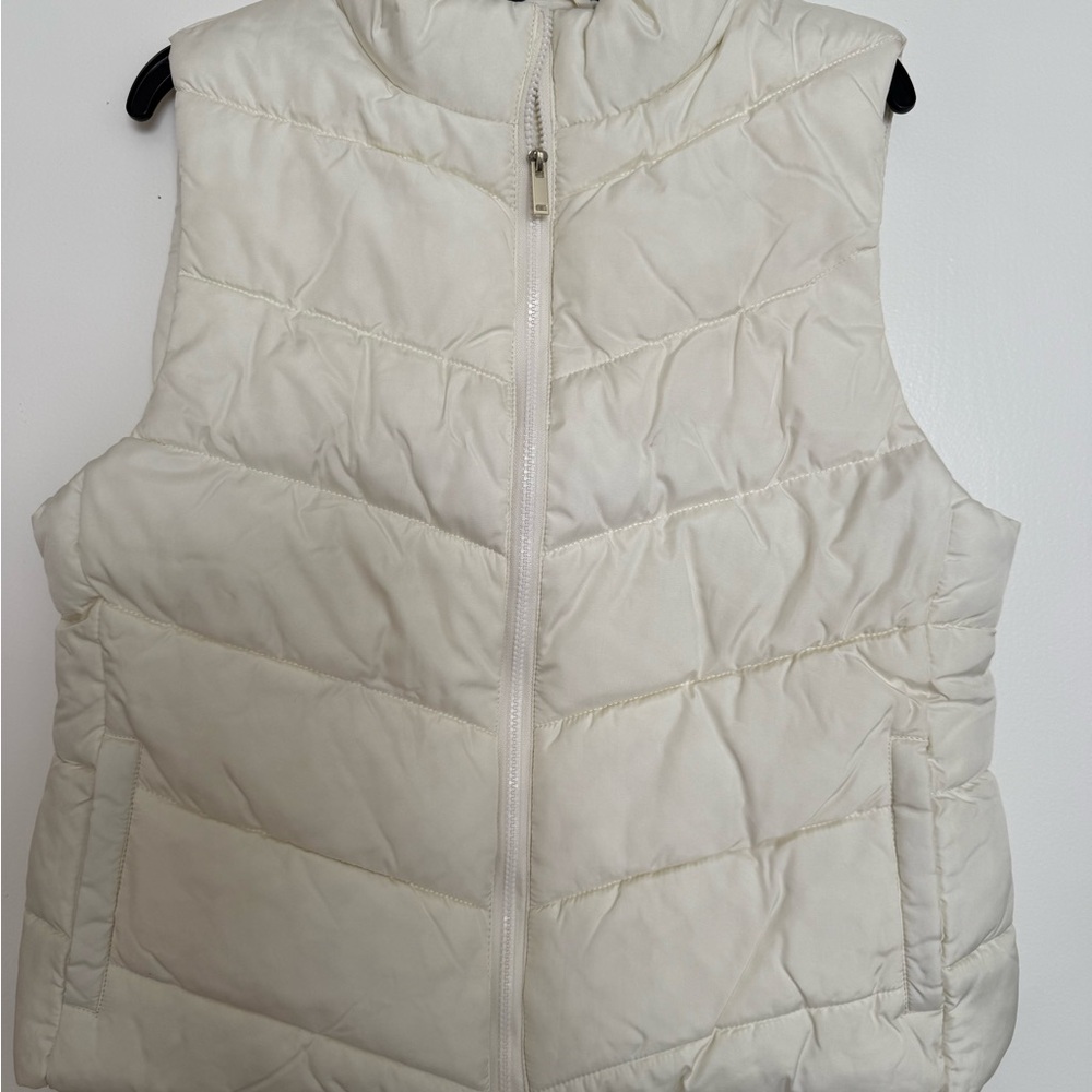 Women's Cream Puffer Vest